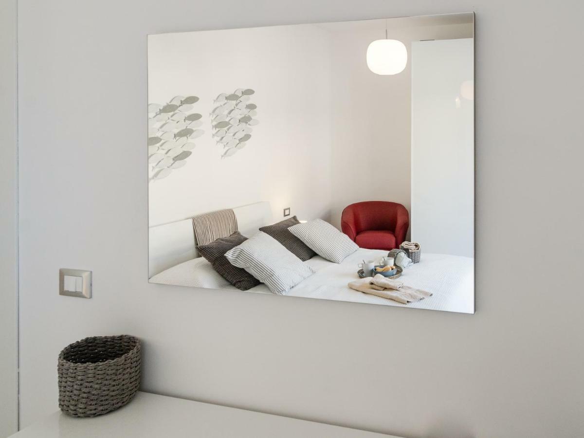 Fco Luxury Apartments Фьюмичино Экстерьер фото